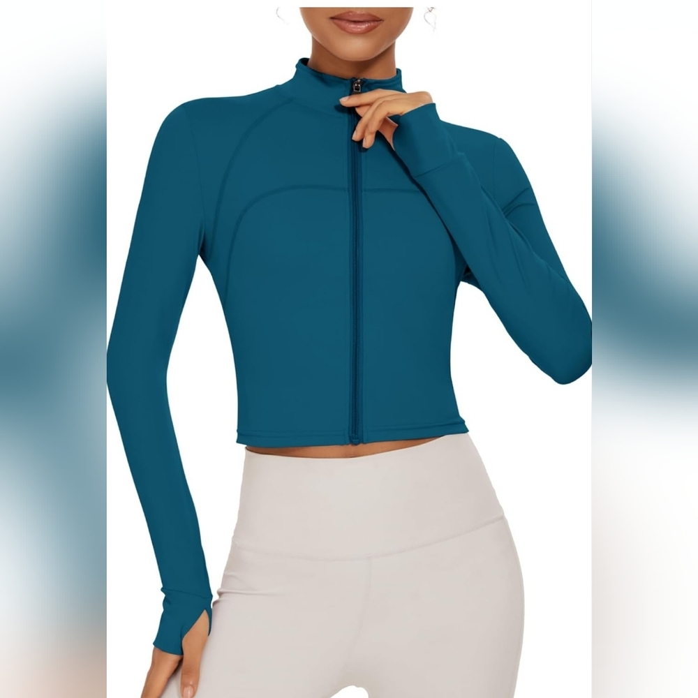 Workout Tops for Women Scrub Cropped Jackets Yoga Athletic BBL Jacket with Thumb